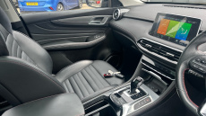 MG Hs 1.5 T-GDI Exclusive 5dr DCT Petrol Hatchback